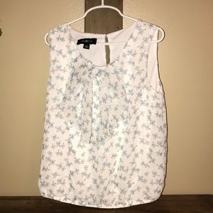 Girls sleeveless blouse